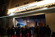 Schauspieler Götz Otto bei der Premiere (©Foto: Martin Schmitz)